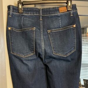 Judy Blue Jeans
Size 11/30